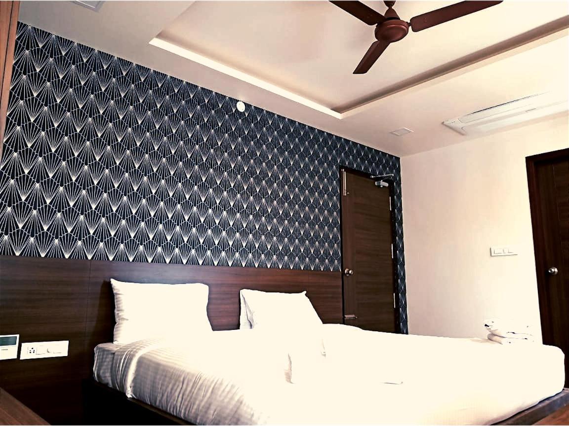 Hotel Vintage Castle 코임바토르 외부 사진